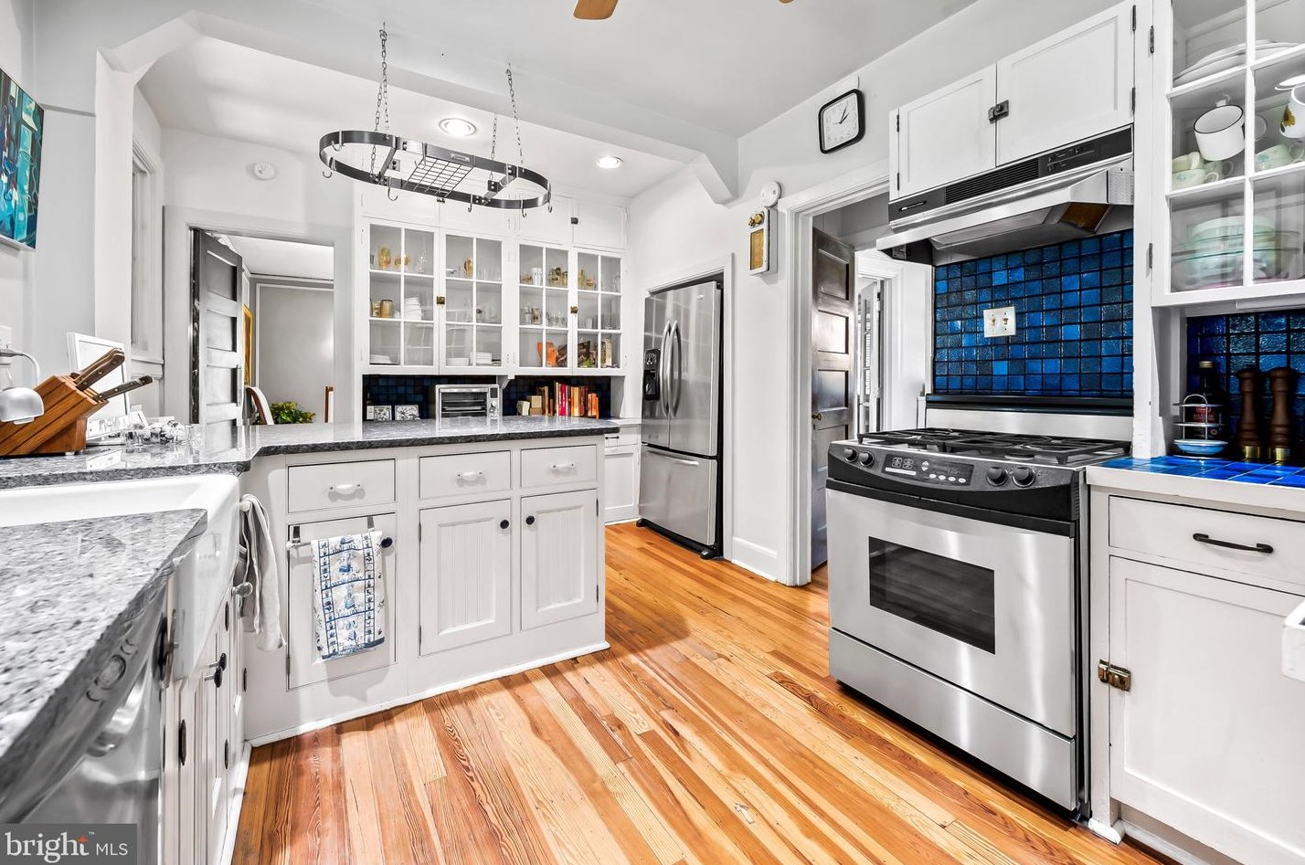 3819 Juniper Rd, Baltimore MD 21218-1828 exterior