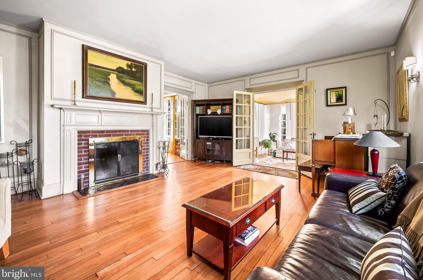 3819 Juniper Rd, Baltimore MD 21218-1828 exterior