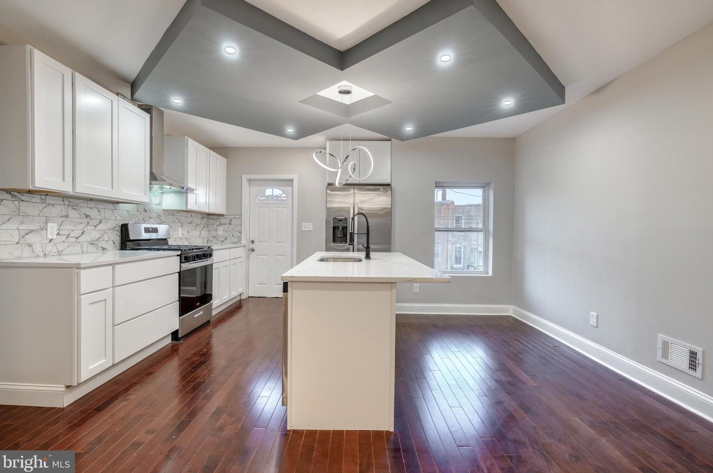 2539 Garrett Ave, Baltimore, MD 21218-4824