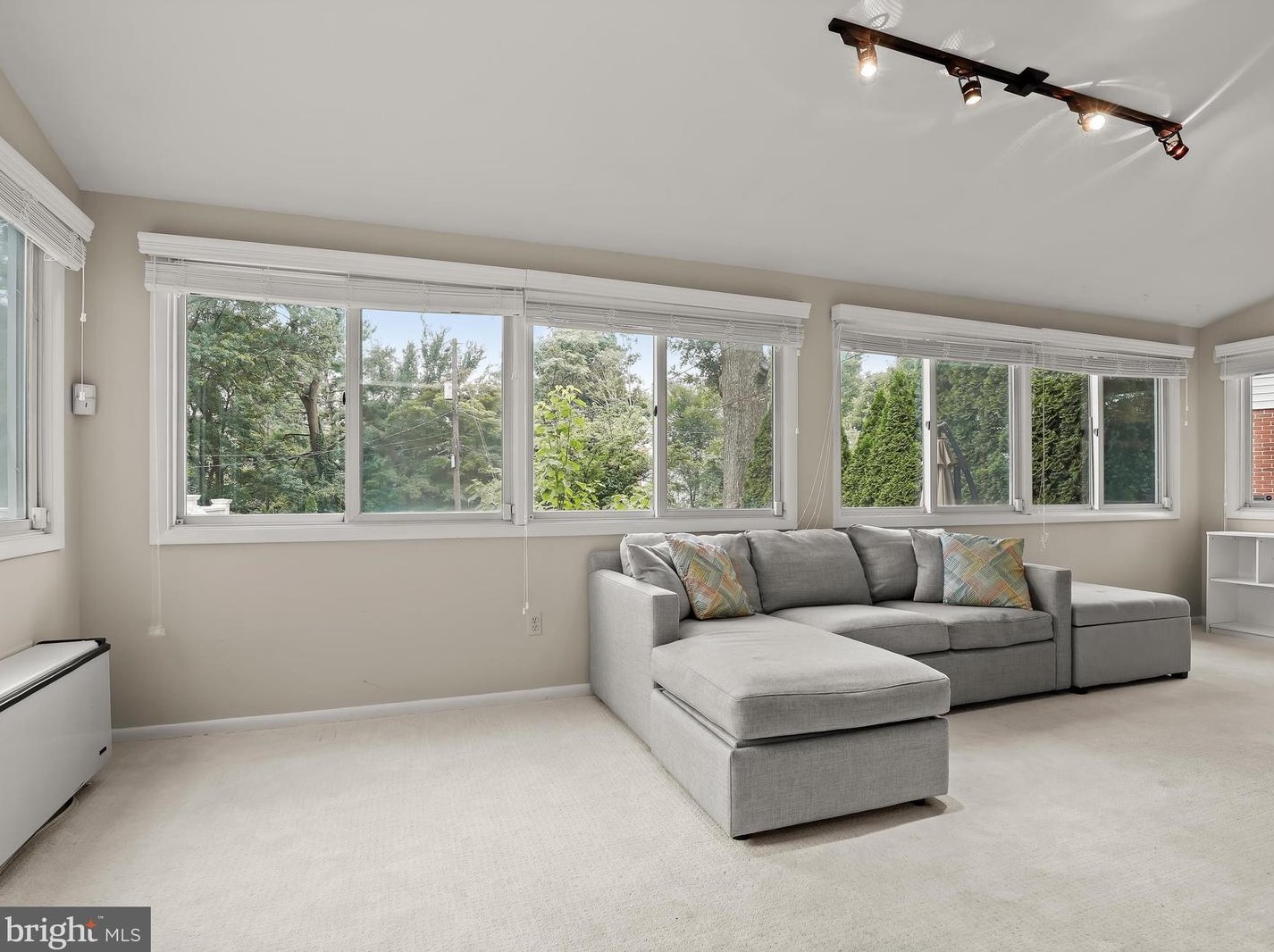 117 Lk Ave, Baltimore MD 21212-2431 exterior