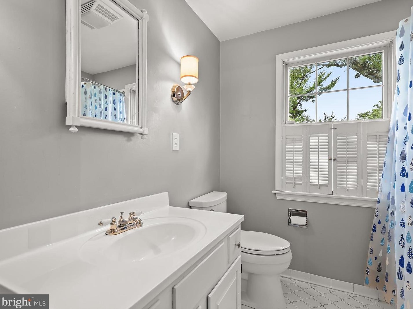 117 Lk Ave, Baltimore MD 21212-2431 exterior