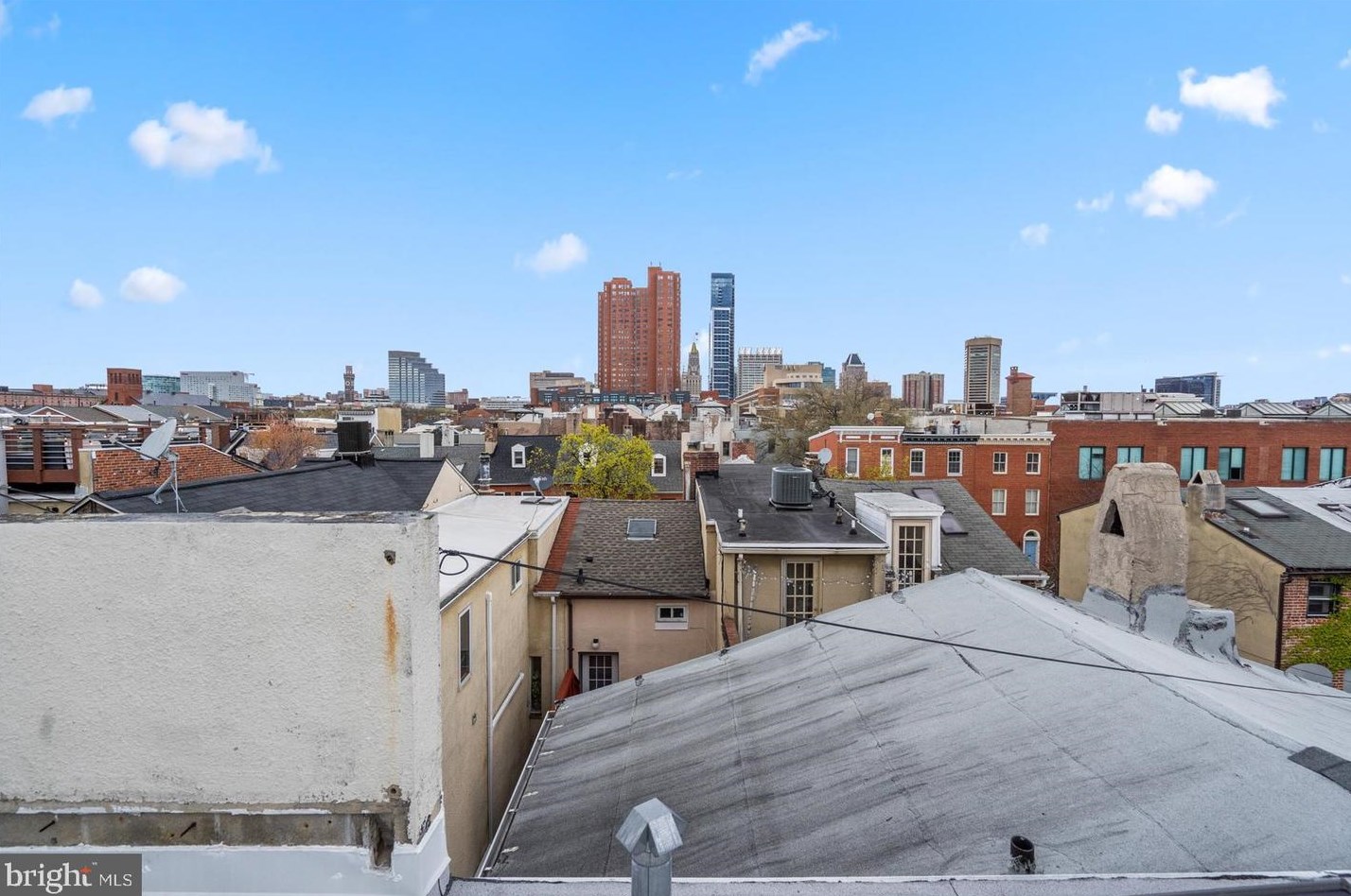 902 Harden Ct, Baltimore MD 21230-4014 exterior