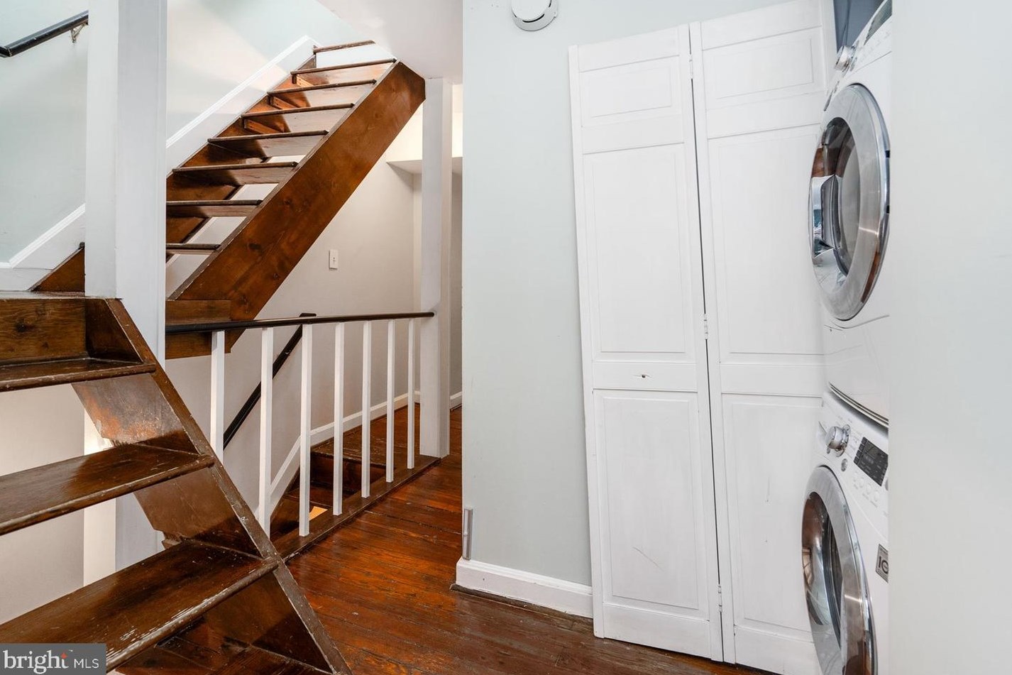 902 Harden Ct, Baltimore MD 21230-4014 exterior