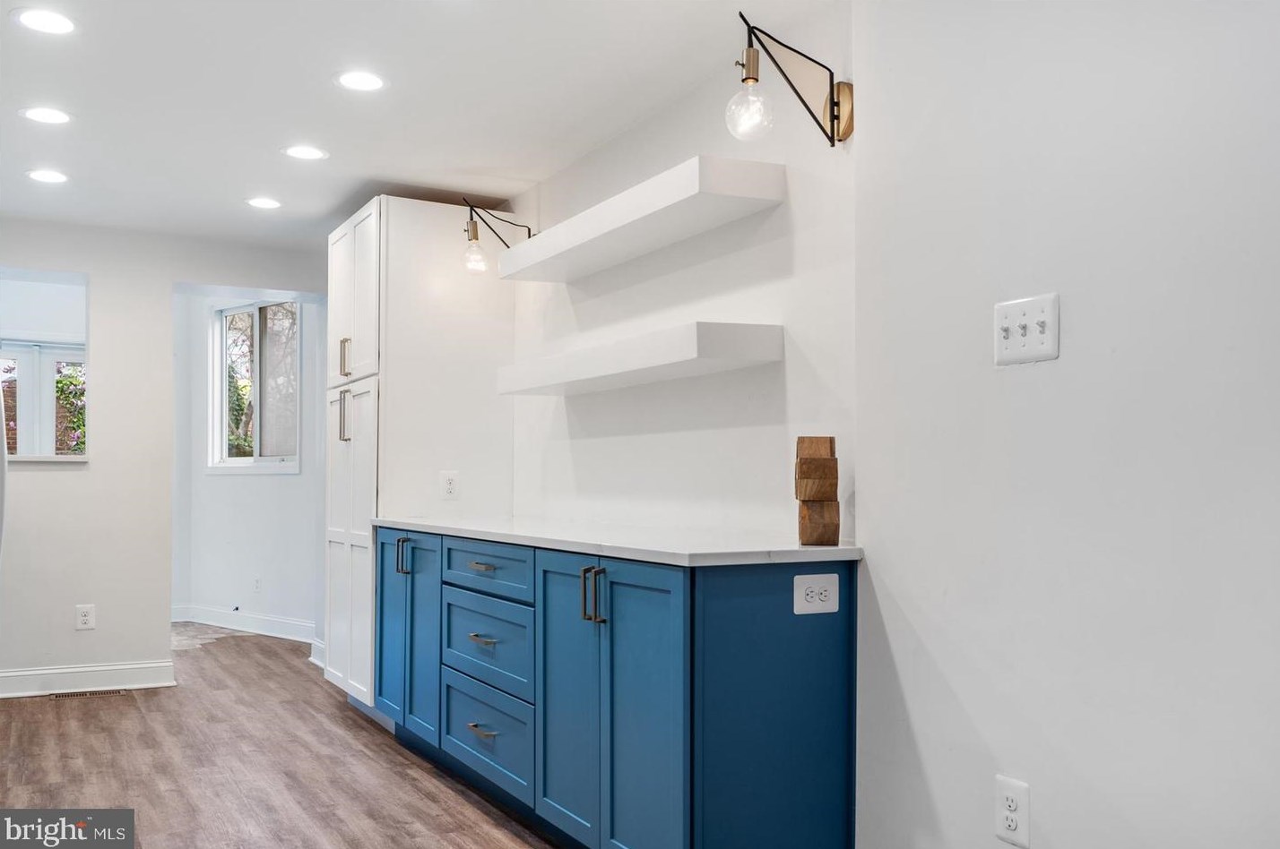 902 Harden Ct, Baltimore MD 21230-4014 exterior