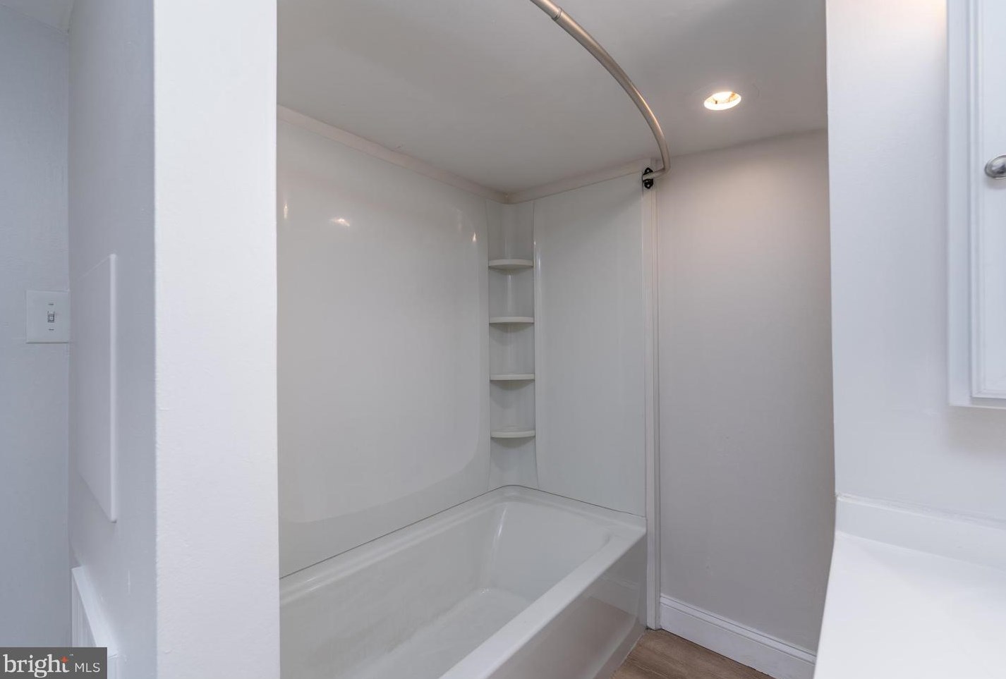 1722 Eastern Ave, Baltimore, MD 21231-2422