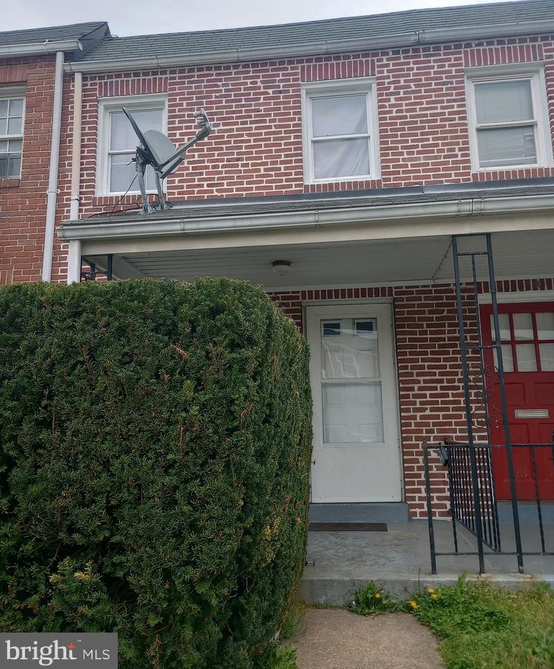 353 Gusryan St, Baltimore, MD 21224-2804