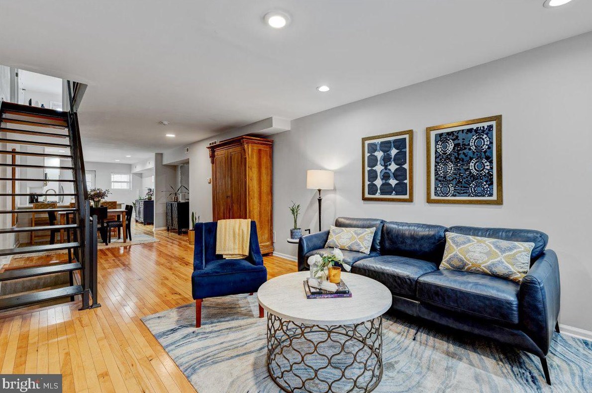 927 Bouldin St, Baltimore MD  21224-5020 exterior