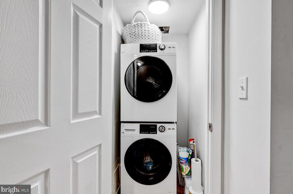 927 Bouldin St, Baltimore MD  21224-5020 exterior