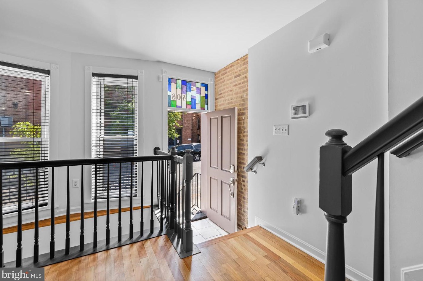 408 Oliver St, Baltimore, MD 21202-2950
