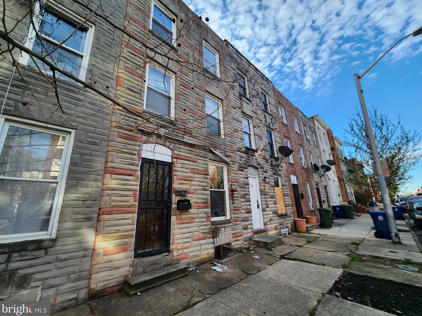 213 Stricker St, Baltimore, MD 21223-3113