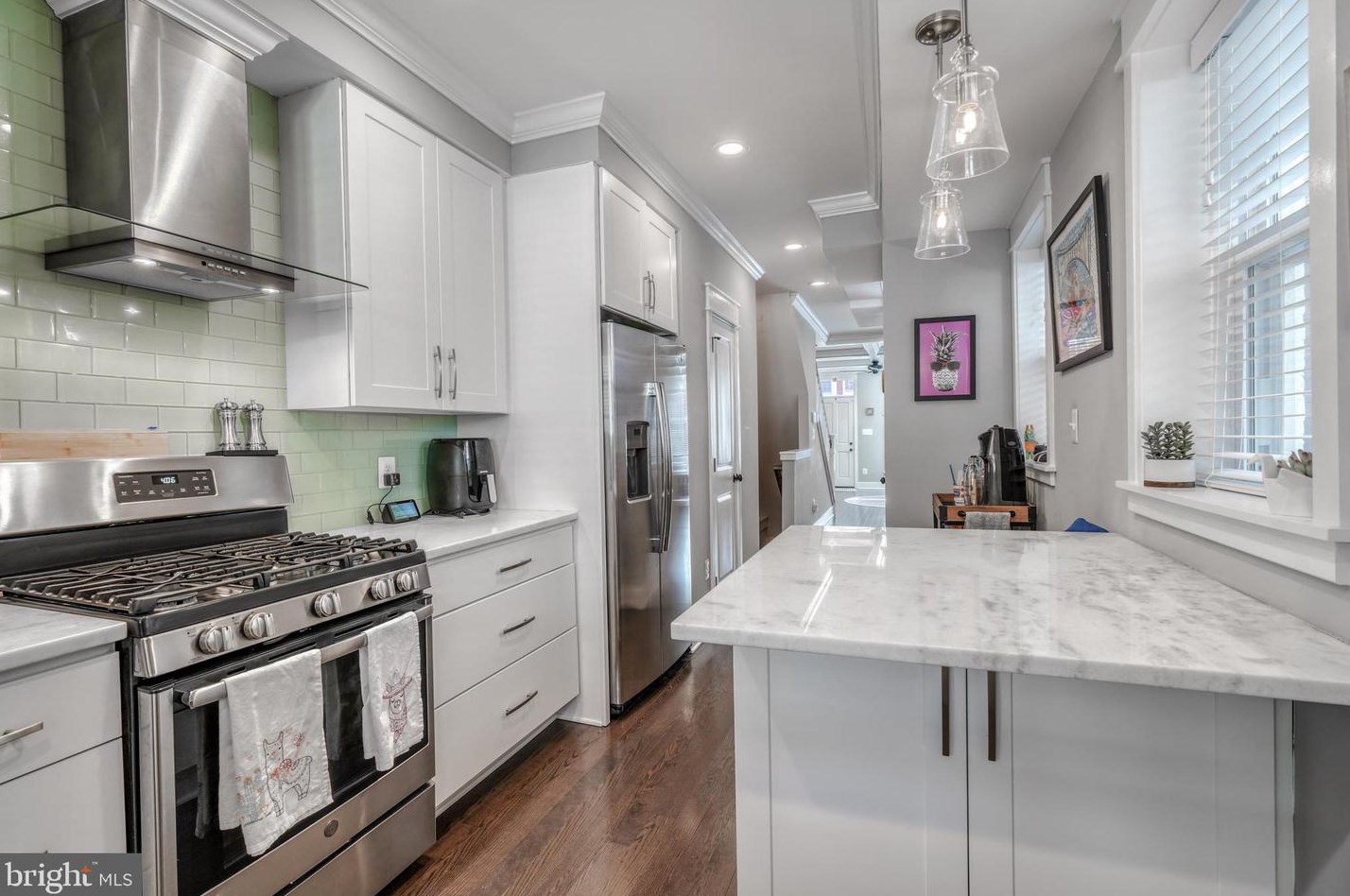 805 Milton Ave, Baltimore MD  21205-1613 exterior