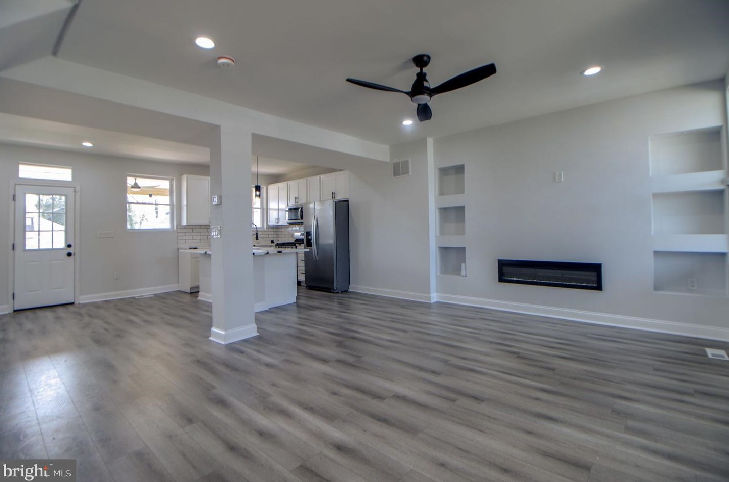 3613 Liberty Heights Ave, Baltimore MD 21215-7805 exterior