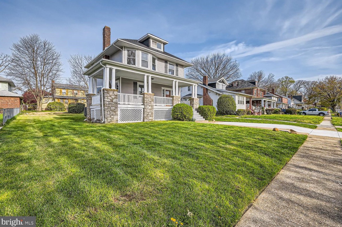 3510 Cedardale Rd, Baltimore, MD 21215-7304