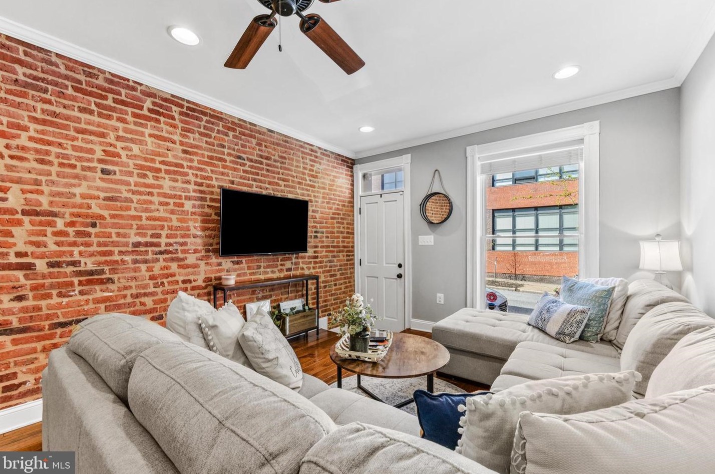 149 Robinson St, Baltimore MD  21224-2257 exterior