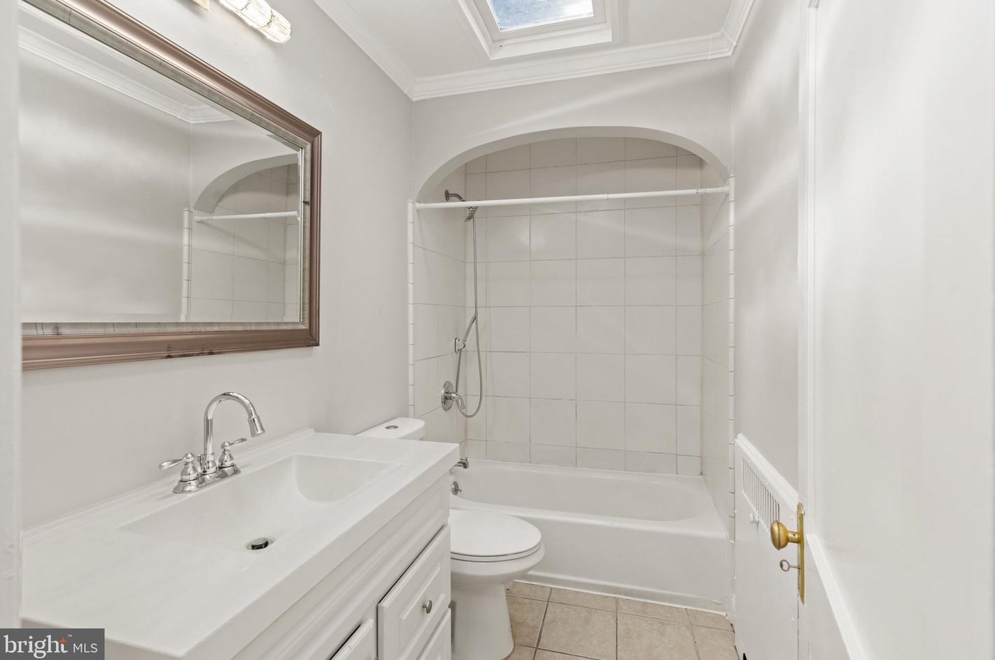 4037 Wilkens Ave, Baltimore MD  21229-4722 exterior