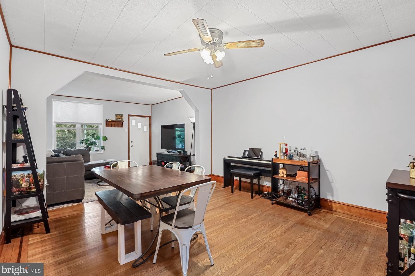 3726 Chestnut Ave, Baltimore MD  21211-2205 exterior