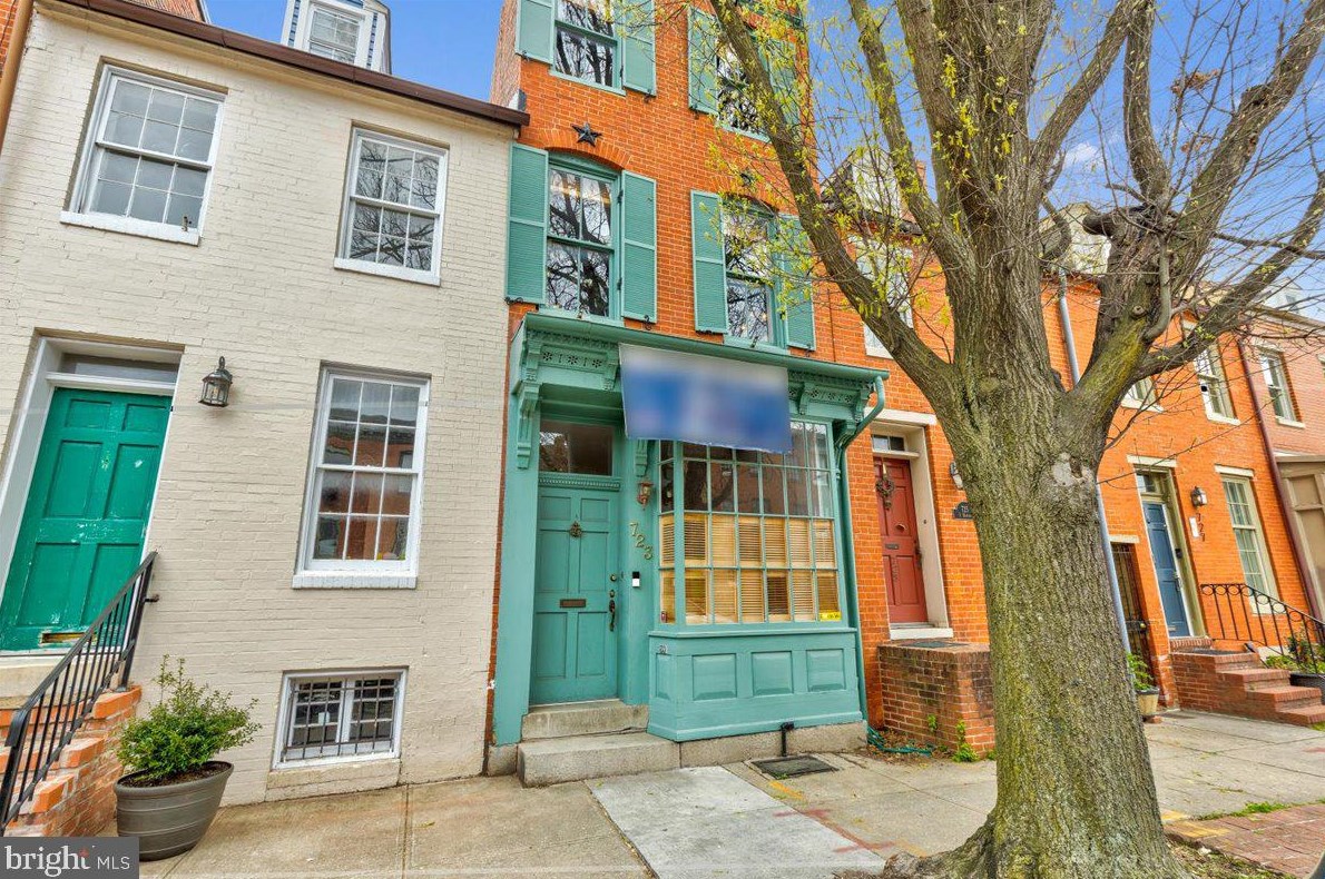 723 Hanover St, Baltimore MD  21230-3832 exterior