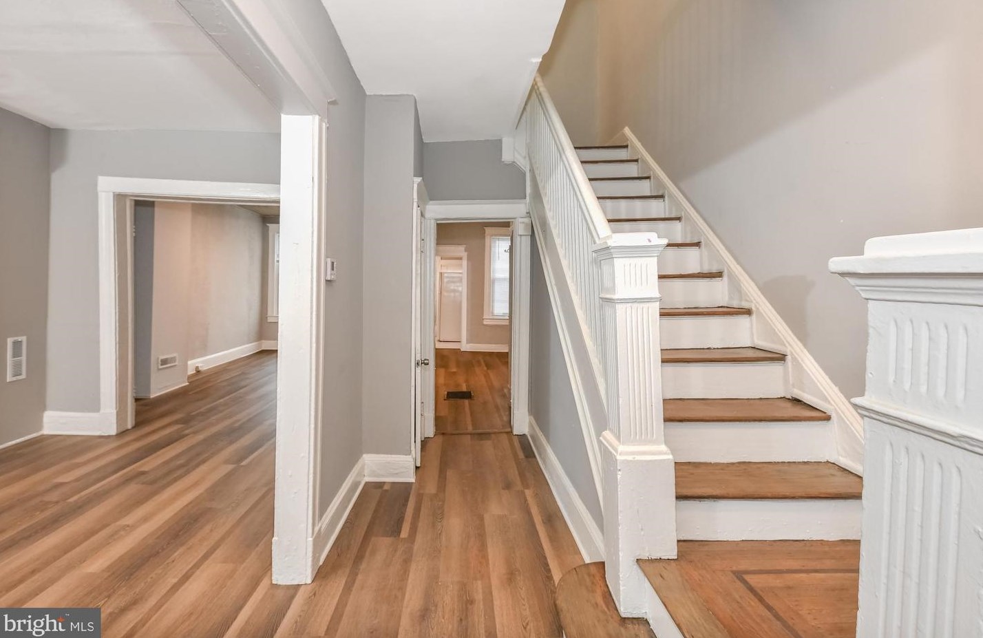 2916 Ridgewood Ave, Baltimore, MD 21215-6209