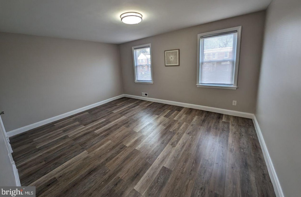 3914 Kenyon Ave, Baltimore MD  21213-2122 exterior