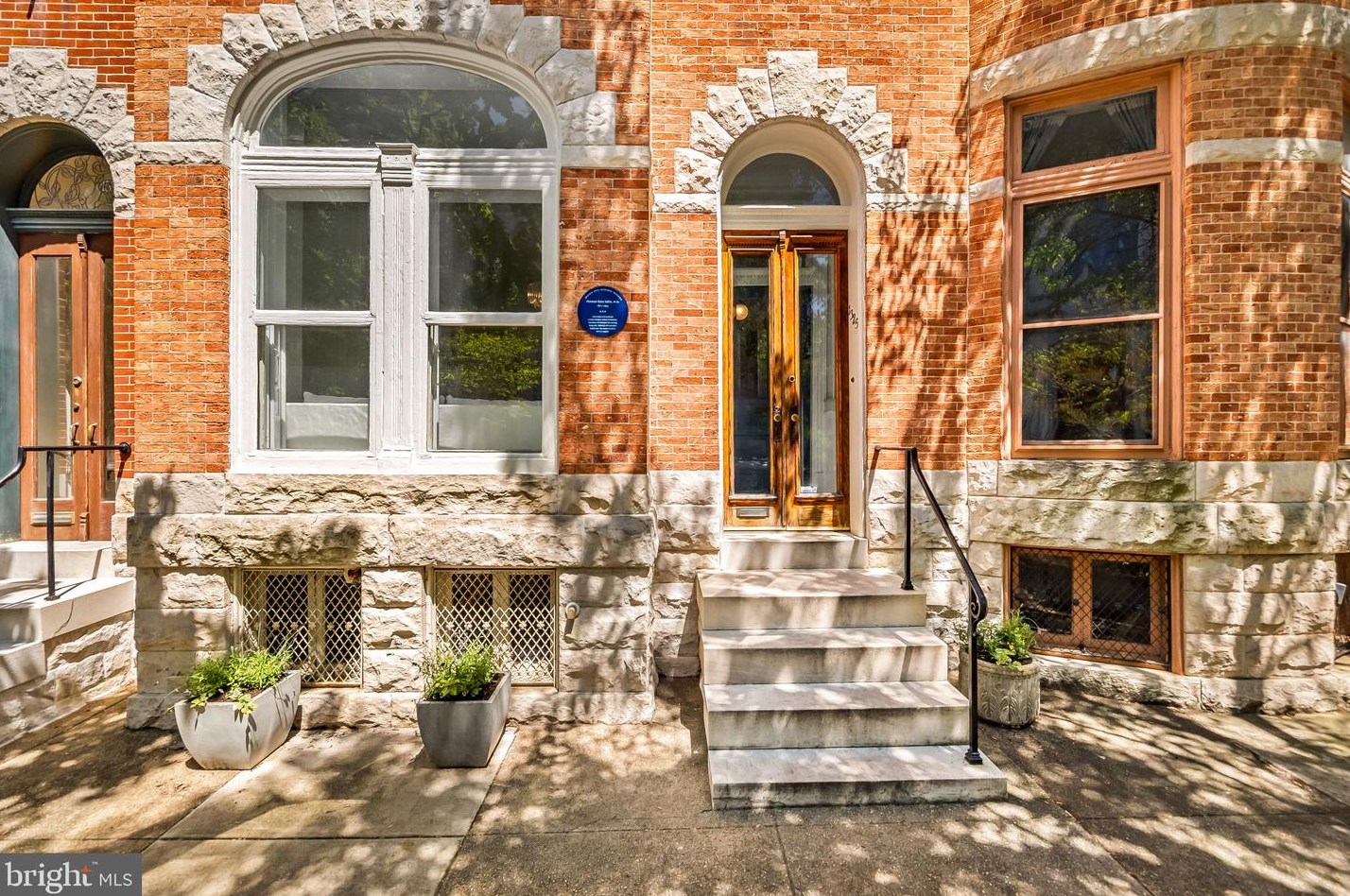 1325 Park Ave, Baltimore MD  21217-4816 exterior