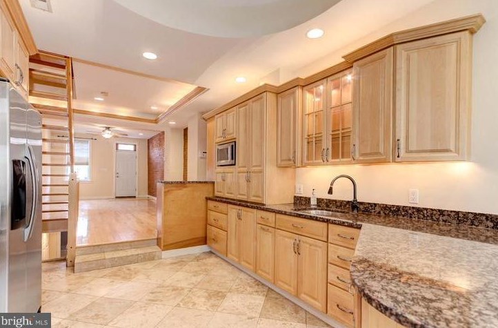 3403 Dillon St, Baltimore, MD 21224