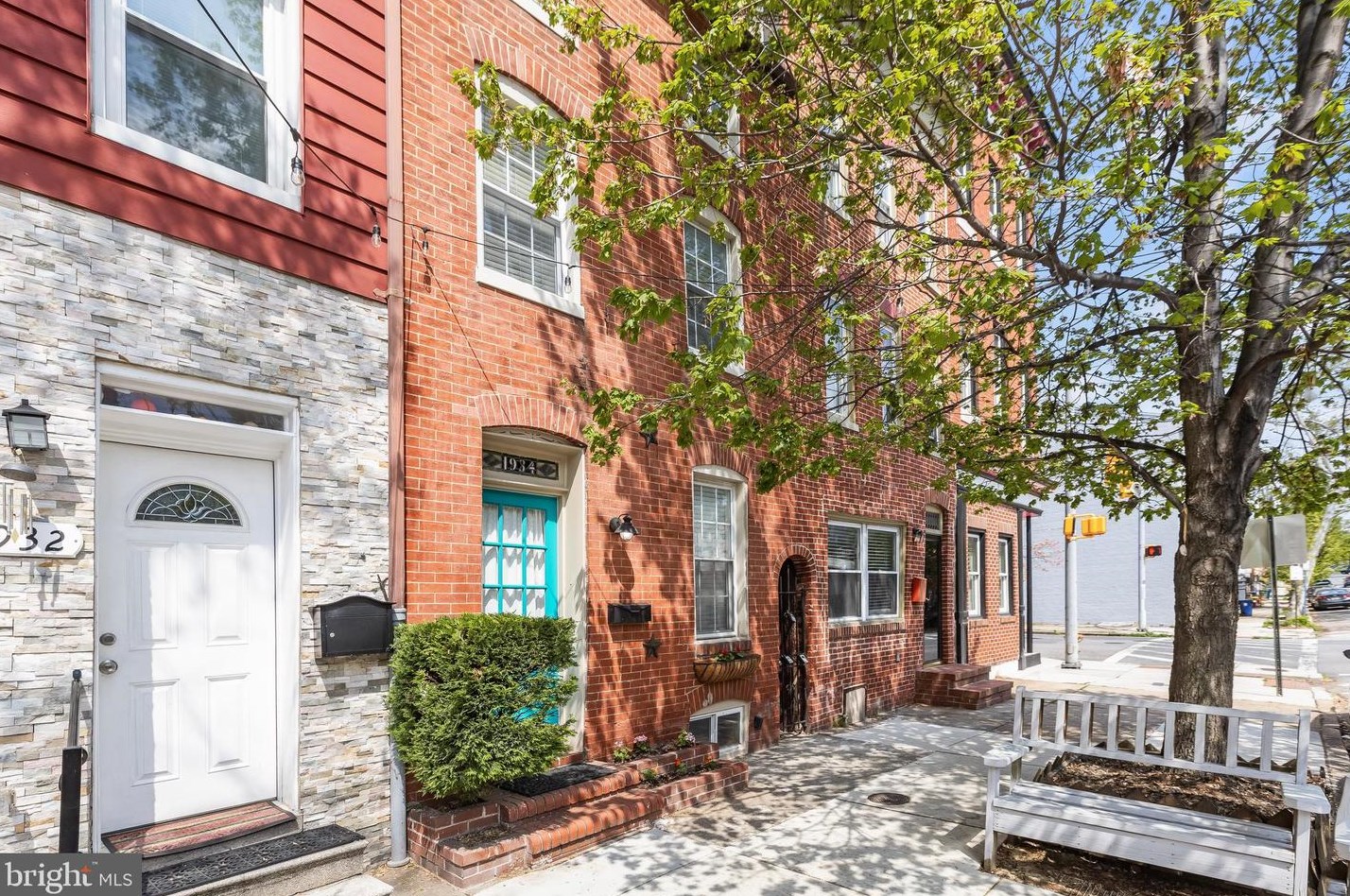 1934 Bank St, Baltimore, MD 21231-2513
