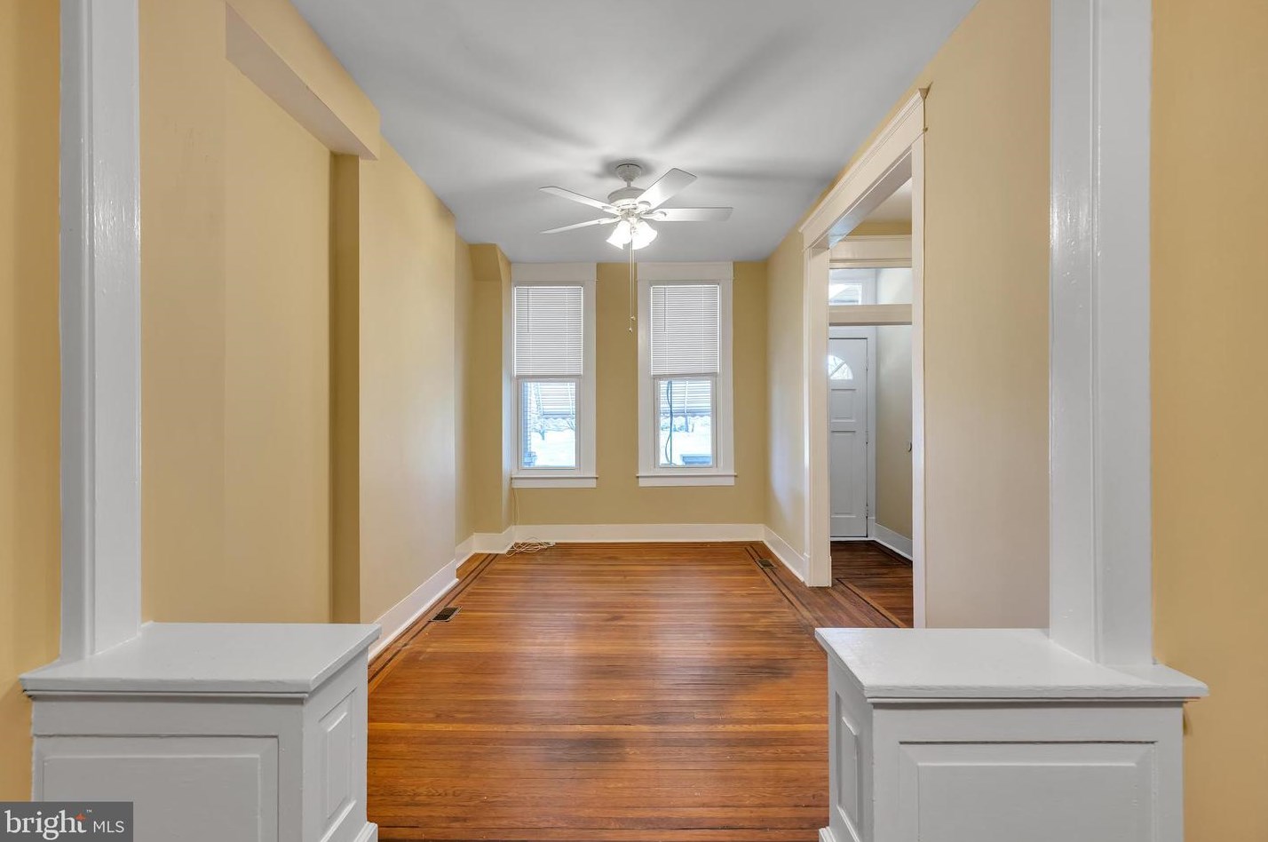 3014 Clifton Park Ter, Baltimore MD  21213-1136 exterior