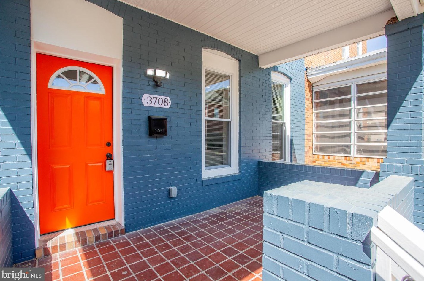 3708 5th St, Baltimore MD  21225-2032 exterior