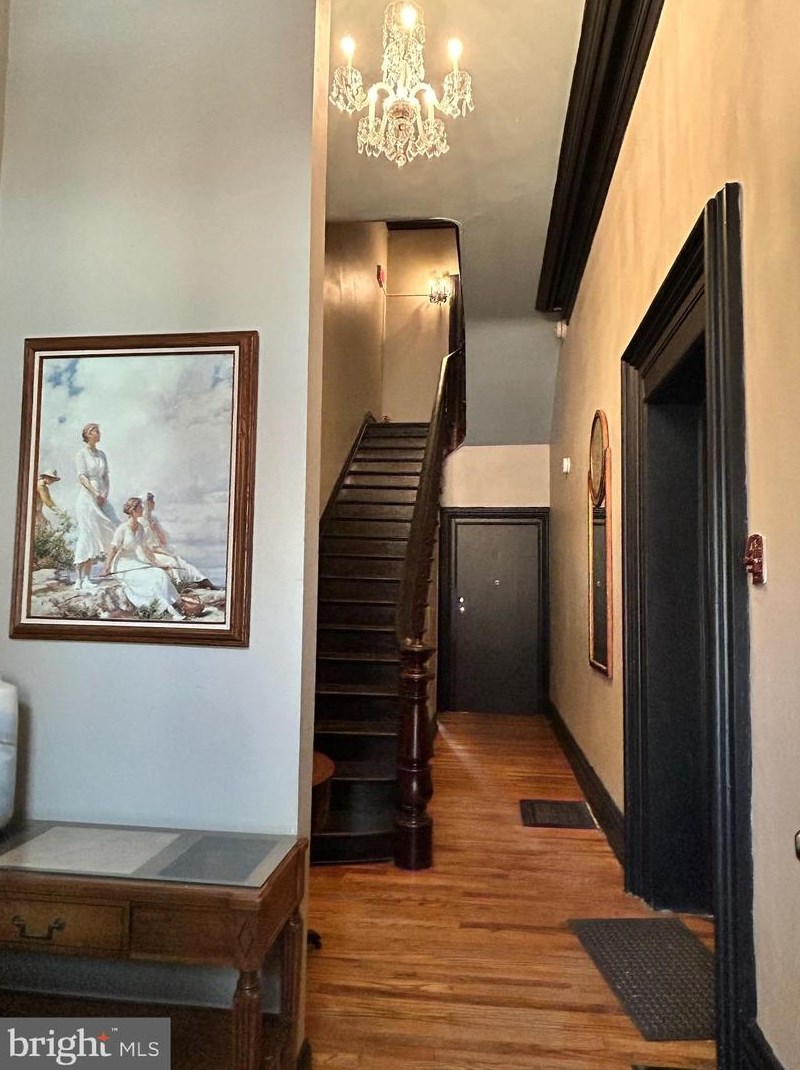 713 Park Ave #3a, Baltimore, MD 21201