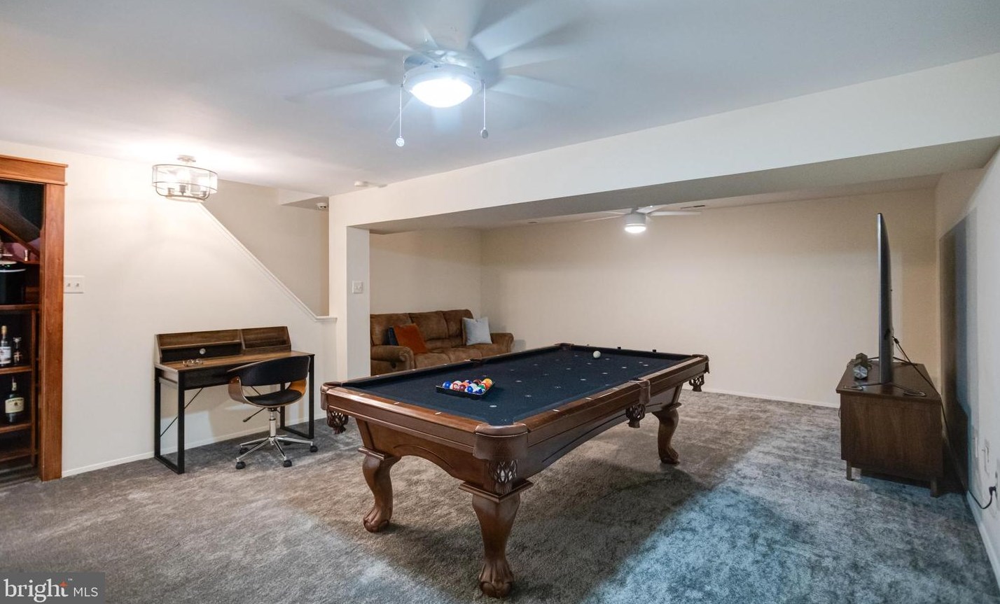 1208 Linden Grn, Baltimore MD 21217-3600 exterior