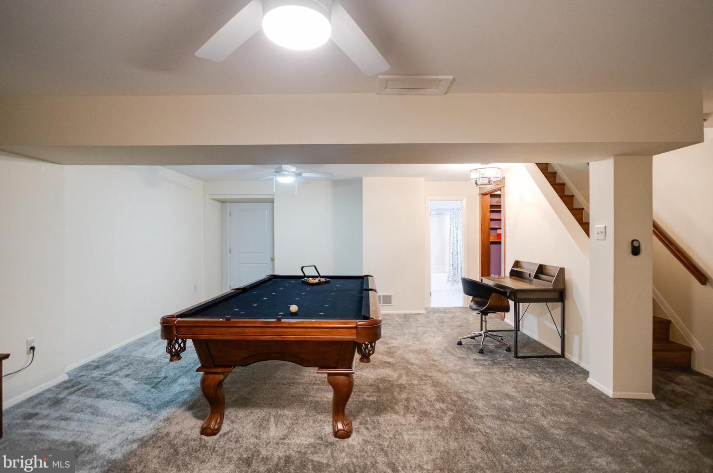 1208 Linden Grn, Baltimore MD 21217-3600 exterior