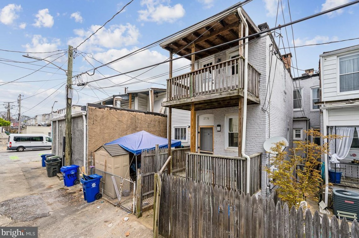 2736 Huntingdon Ave, Baltimore MD  21211-3012 exterior