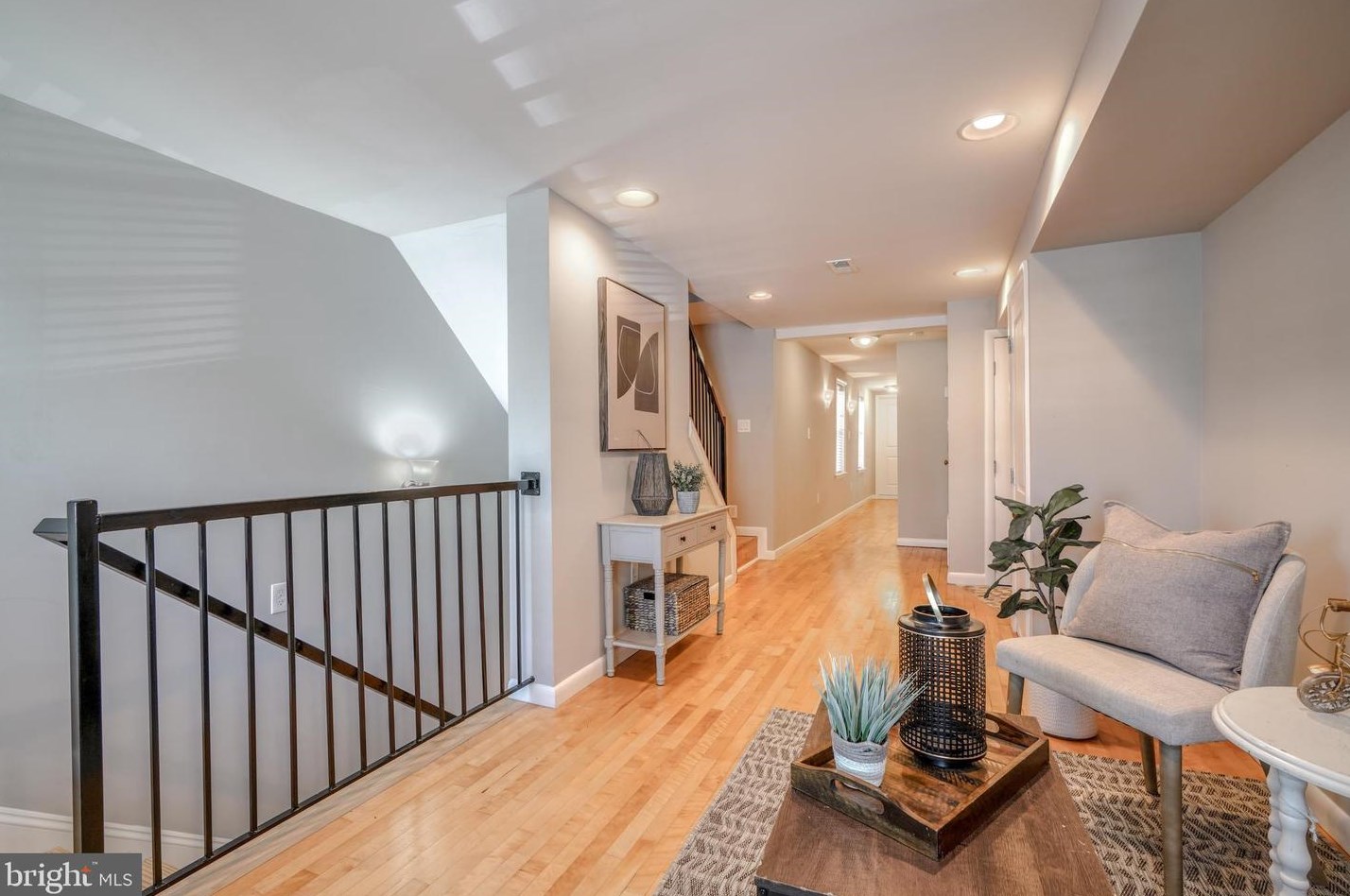 39 Arlington Ave, Baltimore MD  21223-2616 exterior