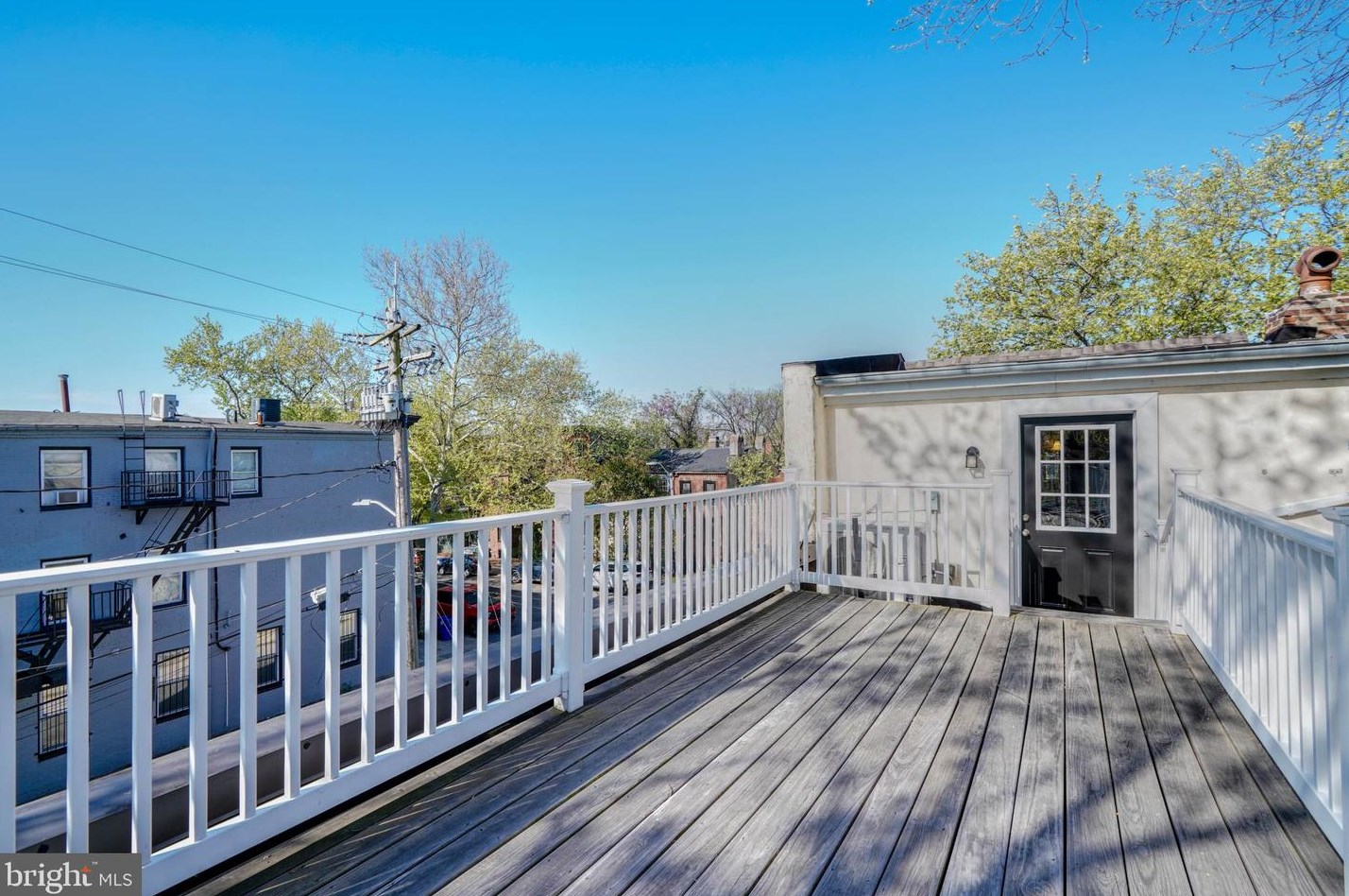 39 Arlington Ave, Baltimore MD  21223-2616 exterior