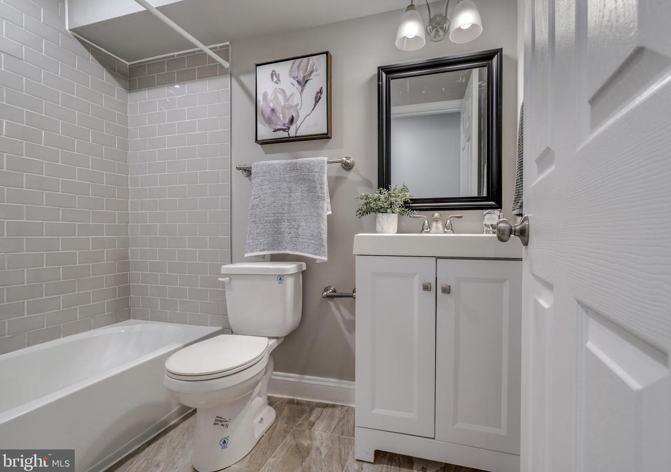 39 Arlington Ave, Baltimore MD  21223-2616 exterior