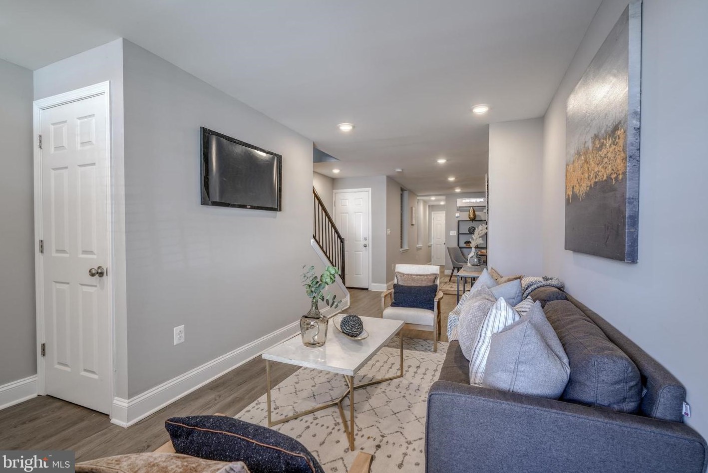 39 Arlington Ave, Baltimore MD  21223-2616 exterior