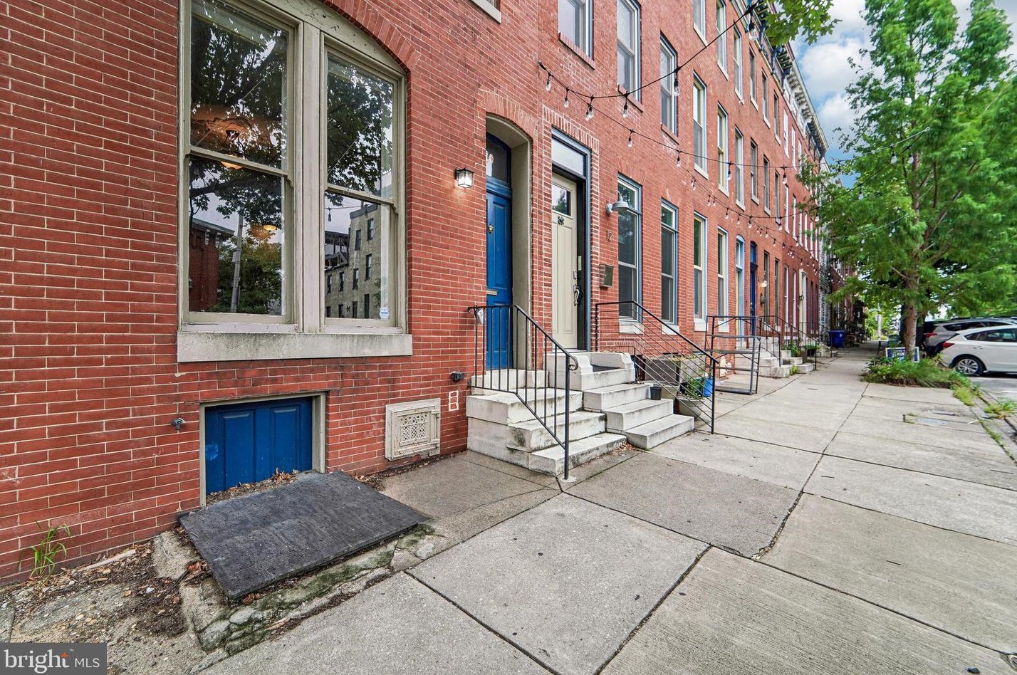 10 Chester St, Baltimore, MD 21231-1624