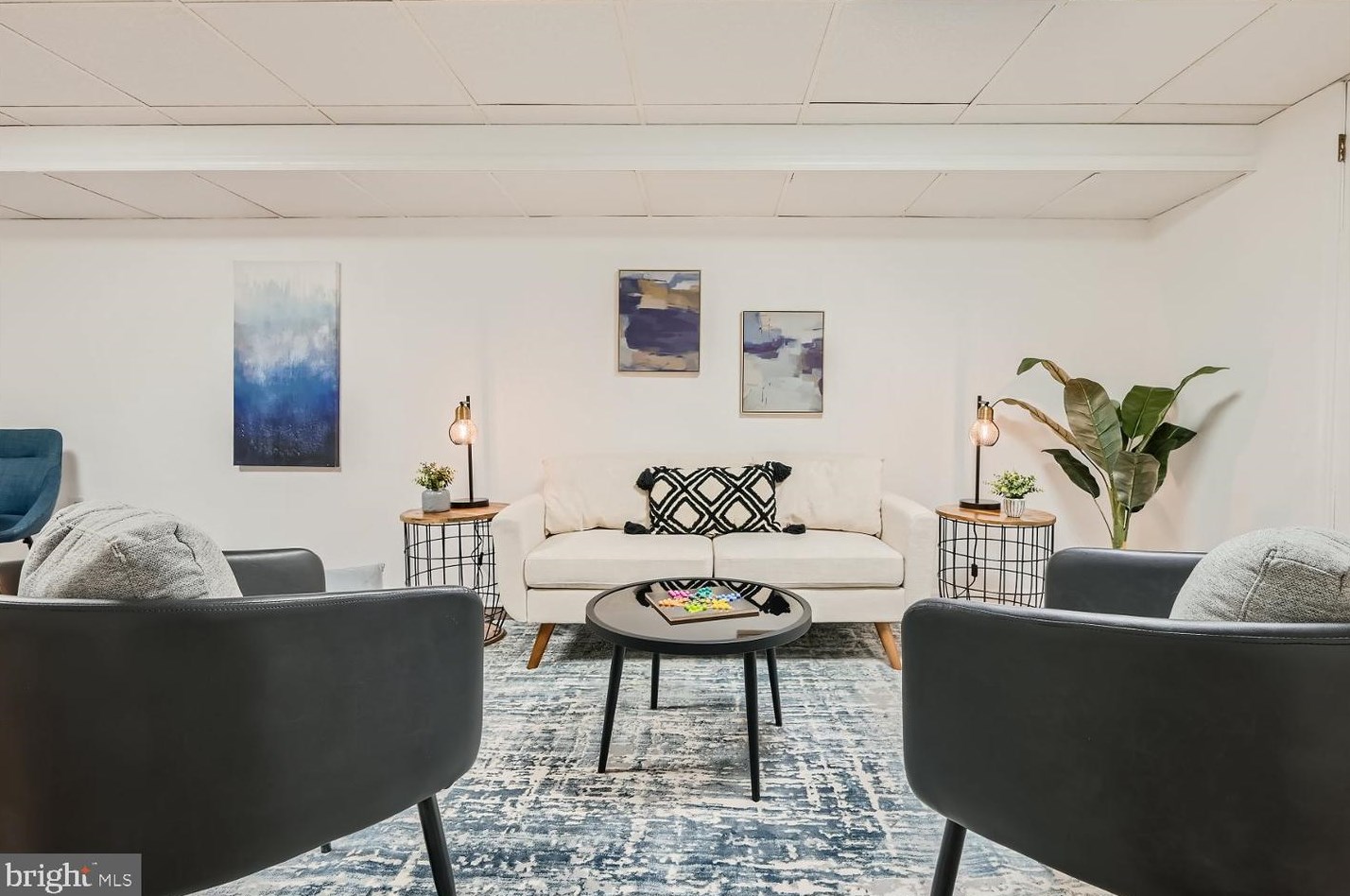 4333 Falls Rd, Baltimore MD  21211-1223 exterior