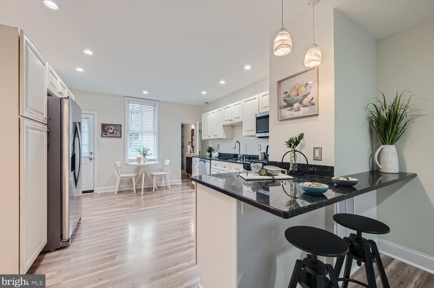 4333 Falls Rd, Baltimore MD  21211-1223 exterior