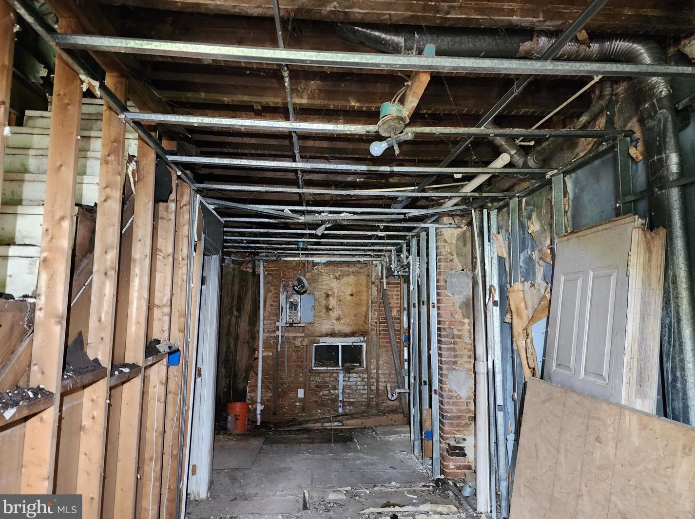 1926 Sherwood Ave, Baltimore MD  21218-6339 exterior