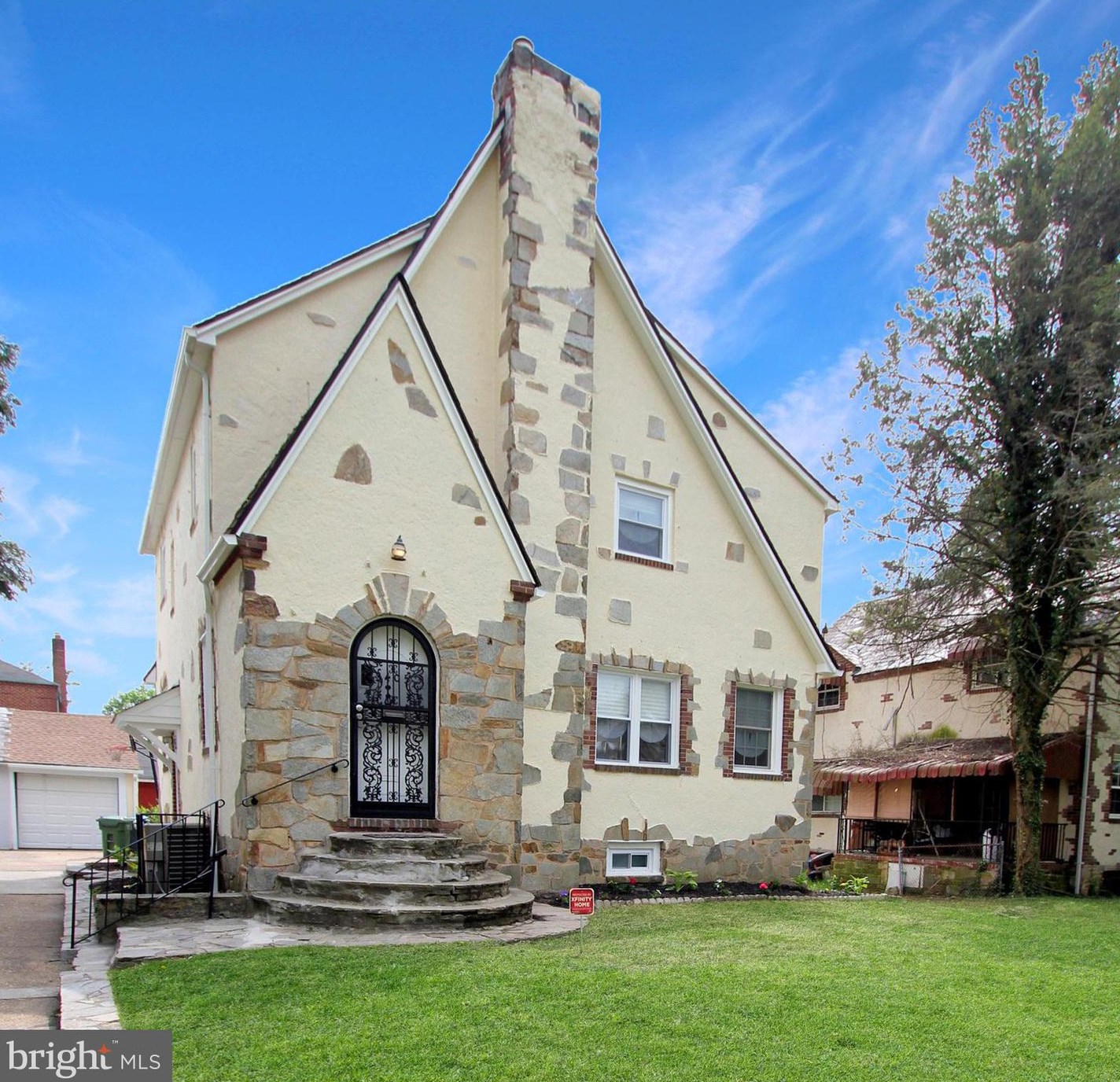 3405 Dennlyn Rd, Baltimore, MD 21215-7438