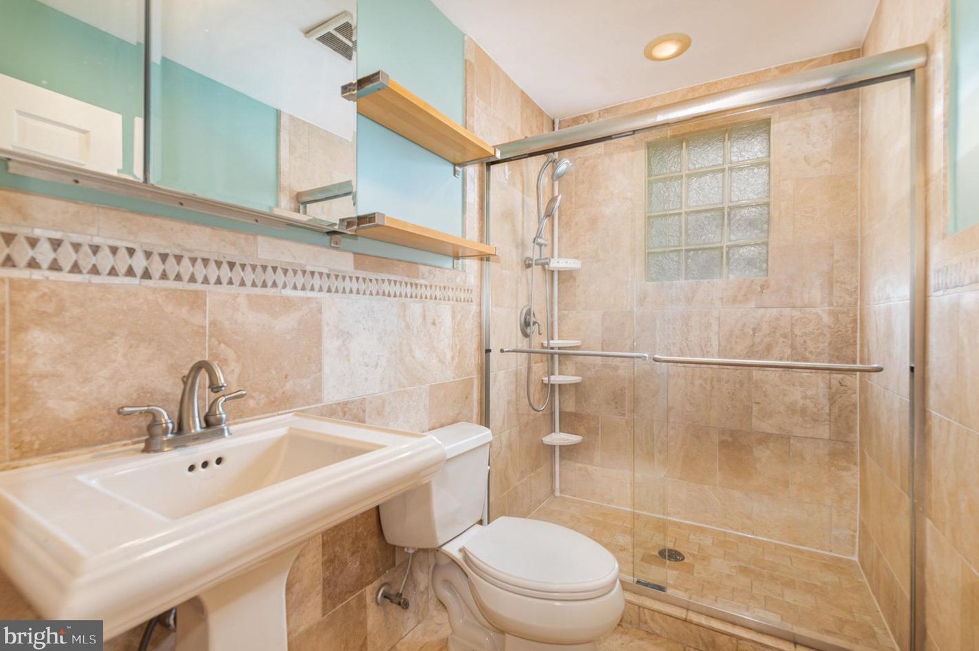 639 Umbra St, Baltimore MD  21224-4628 exterior