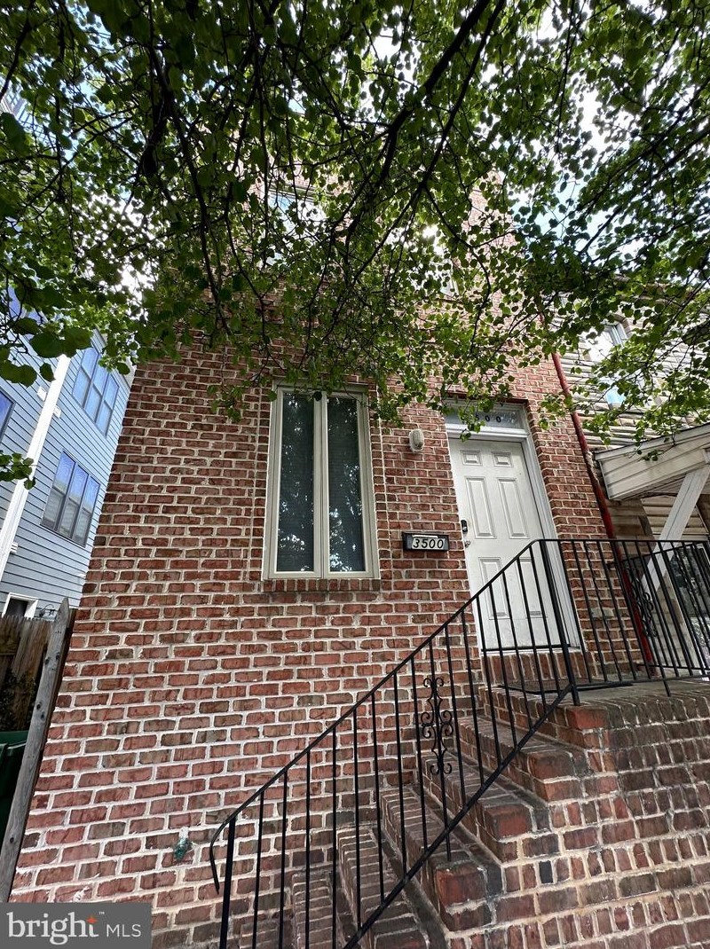 3500 Fleet St, Baltimore MD  21224-4105 exterior