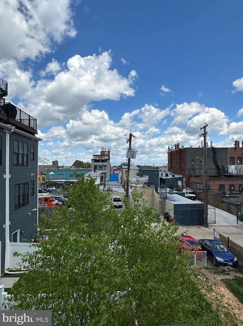 3500 Fleet St, Baltimore MD  21224-4105 exterior