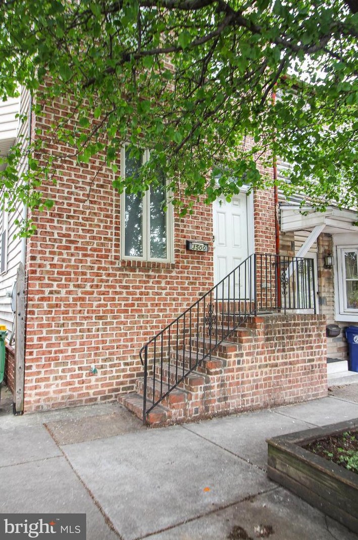 3500 Fleet St, Baltimore MD  21224-4105 exterior