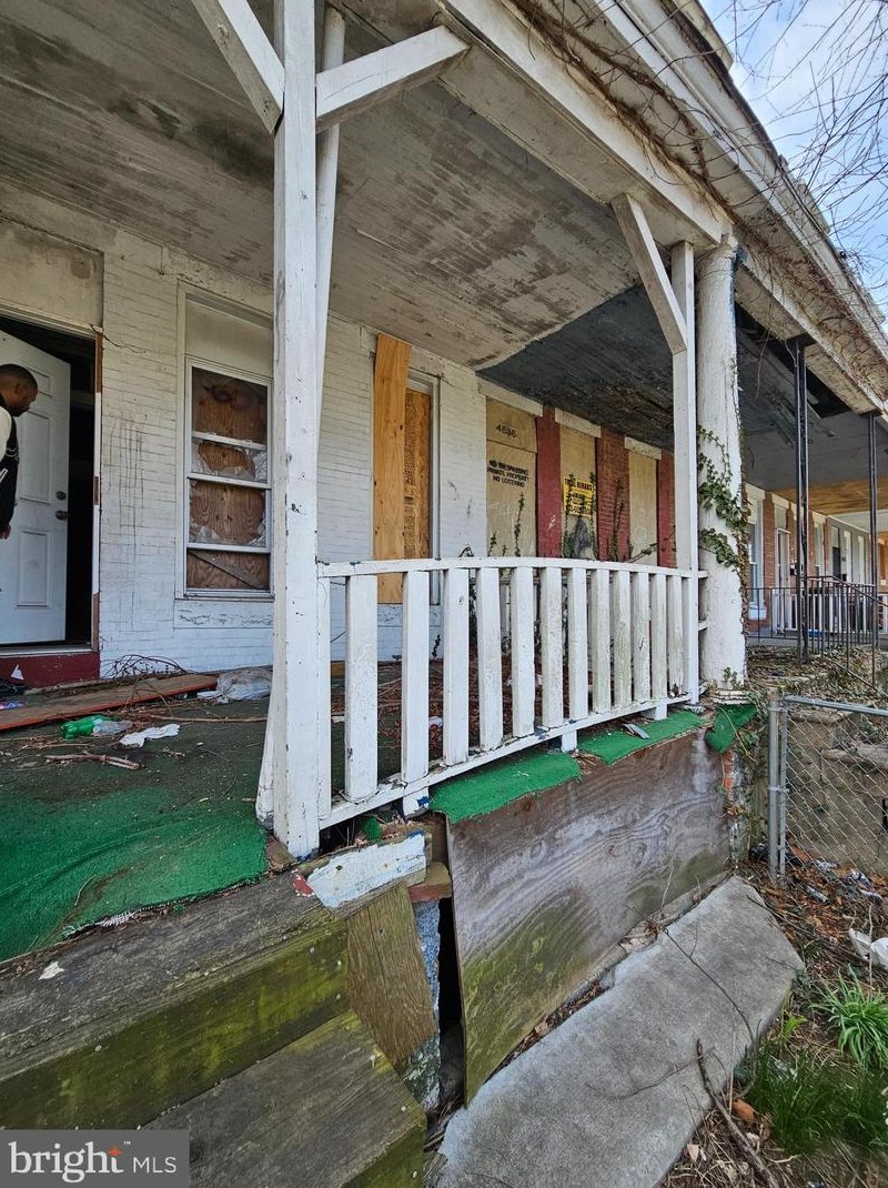4634 Pimlico Rd, Baltimore MD  21215-6430 exterior