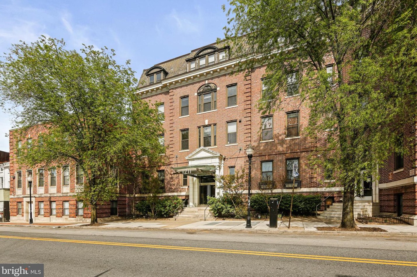 1211 Light St, Baltimore MD  21230-4305 exterior