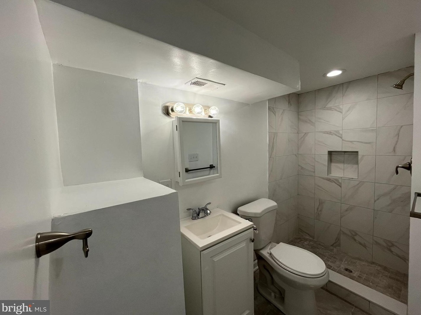 1419 Preston St, Baltimore, MD 21213-2840