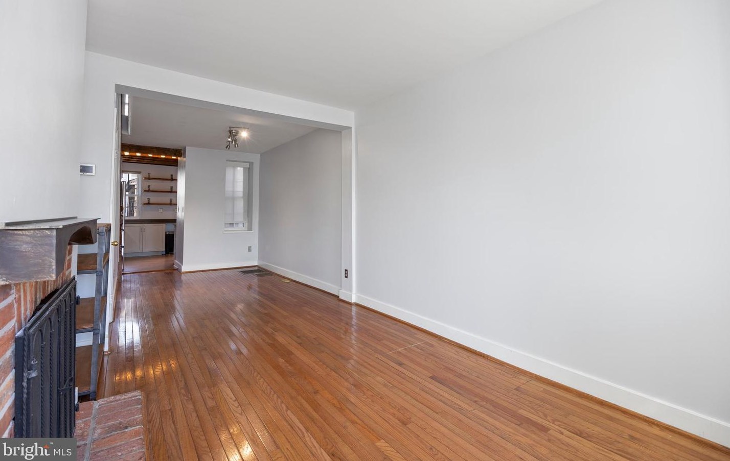 114 E Hamburg St, Baltimore, MD 21230