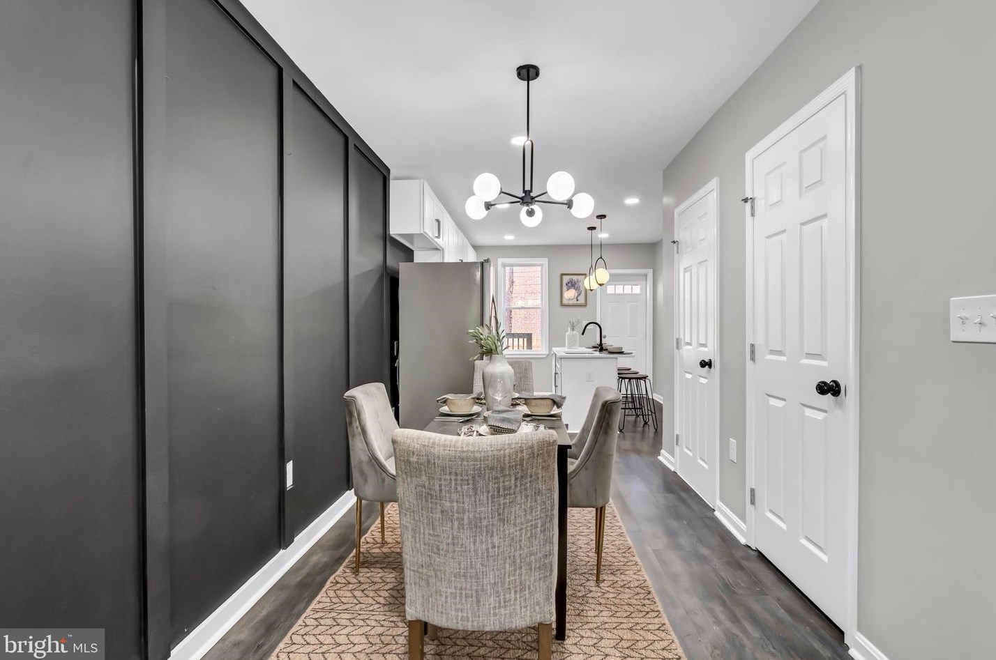 2504 Madison St, Baltimore MD  21205-1702 exterior